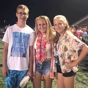 Meet your Posher, Christopher